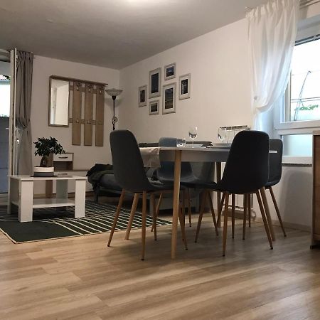 Koradinovi - Pod Vrtom Apartman Vipava Kültér fotó